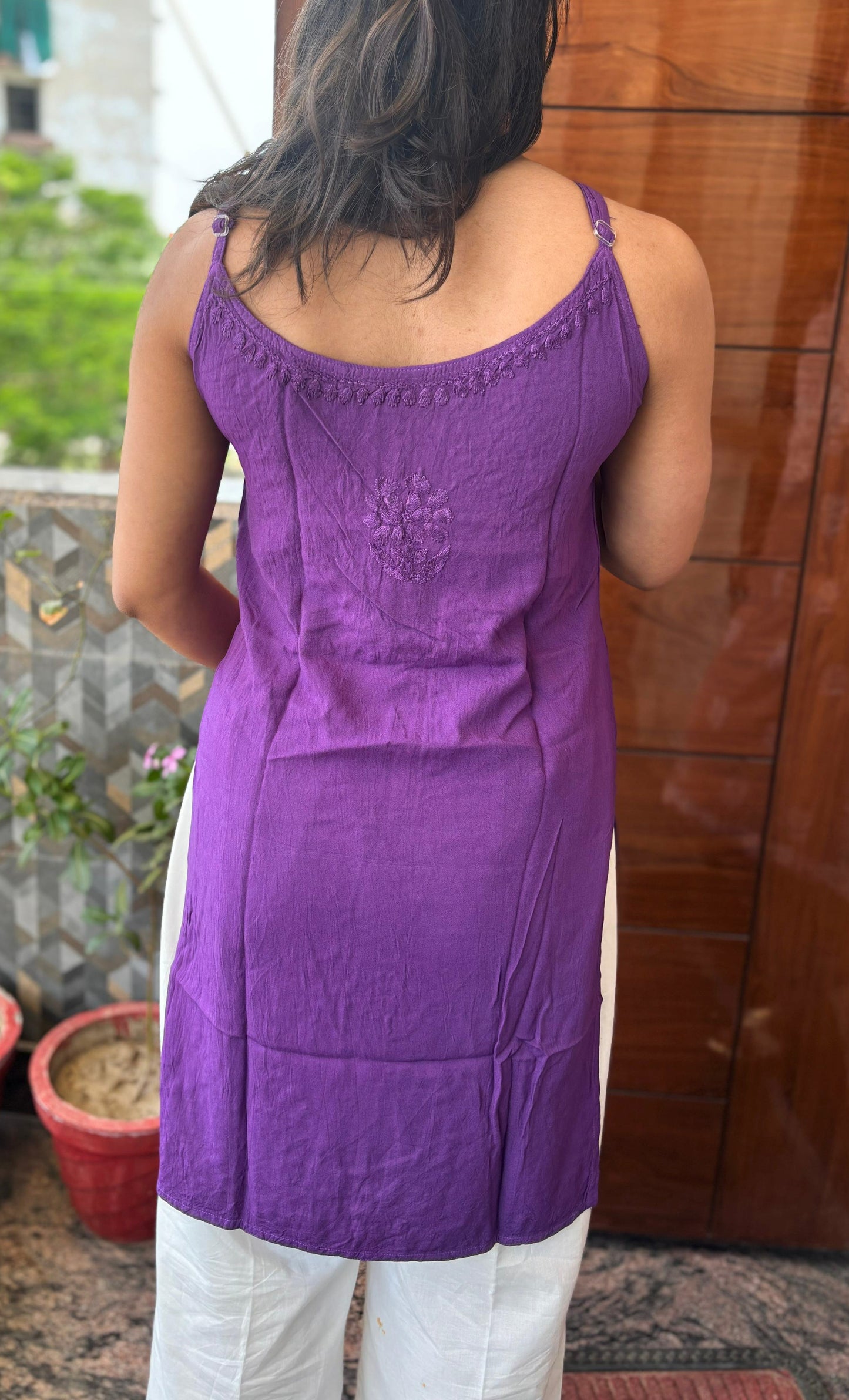 Short Chikankari Kurti